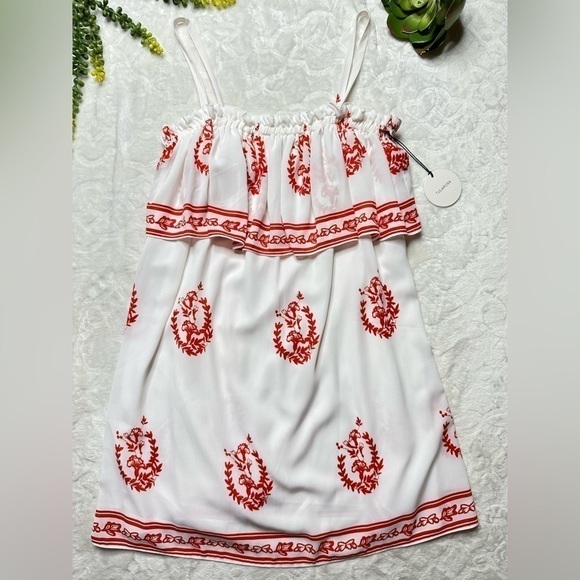 Tularosa Desert Moon Sleeveless Mini Dress in White Red Medallion Print NWT Med - Picture 2 of 16